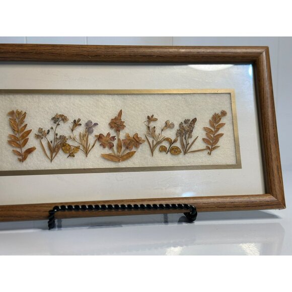 Vintage Pressed Dried Flower Art Frame 12.5" | Botanical Herbarium Table Décor - Picture 5 of 9